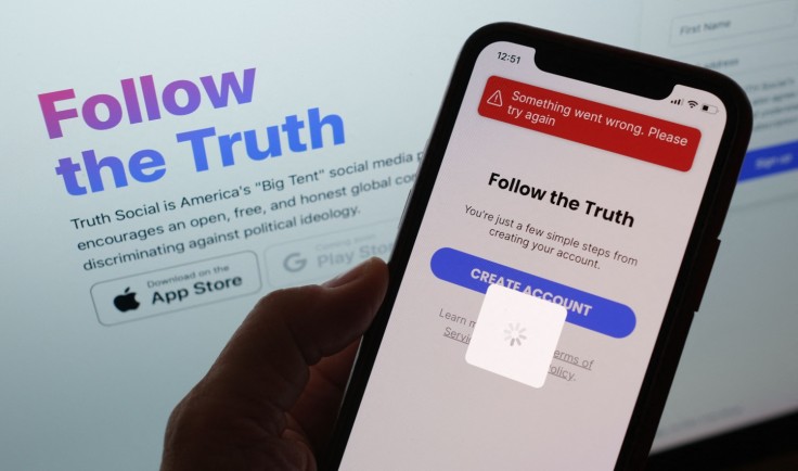 Truth Social App Ban Wave Starts: Disparaging, Tarnishing Donald Trump's Social Media Is Prohibited