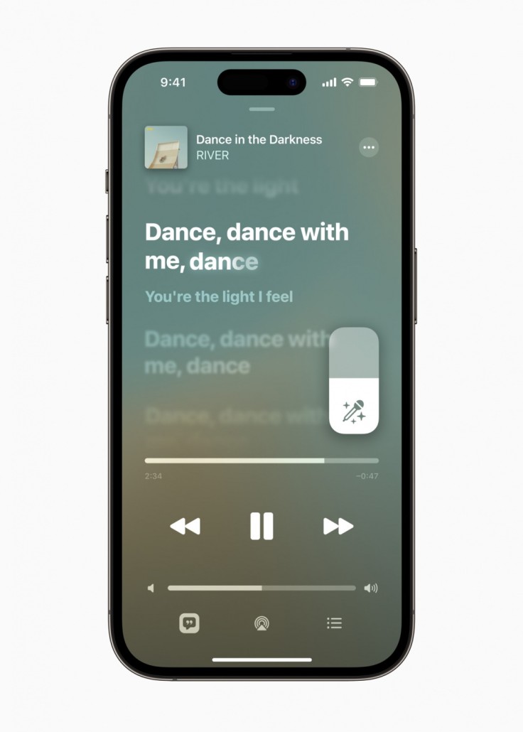 Apple Music sing lyrics