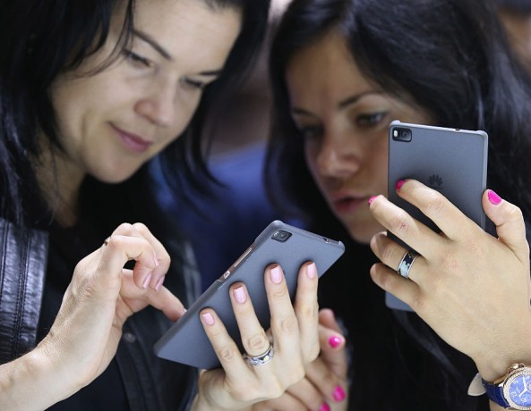 Huawei P50 Leaked Photos Show New Camera Layout, Overall Design: Specs, Release Date and More